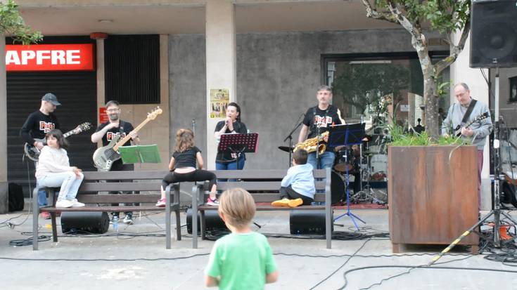 Fino´s Band, "I will survive"