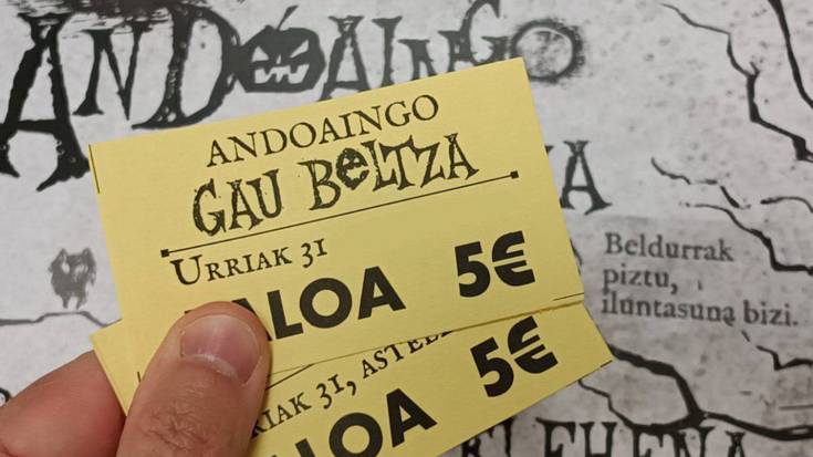 Taloa eta txokolatea Andoaingo Gau Beltzan