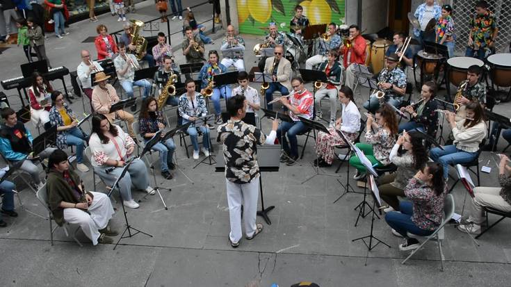 Udal Musika Eskolako Banda, "Moliendo café"