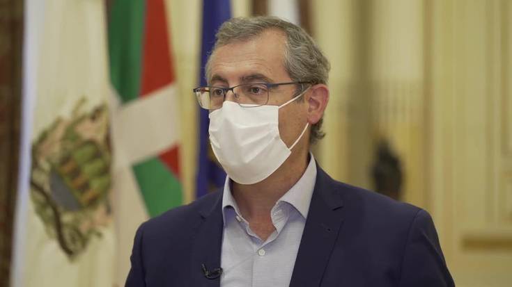 Harreman sozialak ahalik eta gehien mugatzeko deia egin du Ahaldun Nagusiak, alkateekin egindako bileran